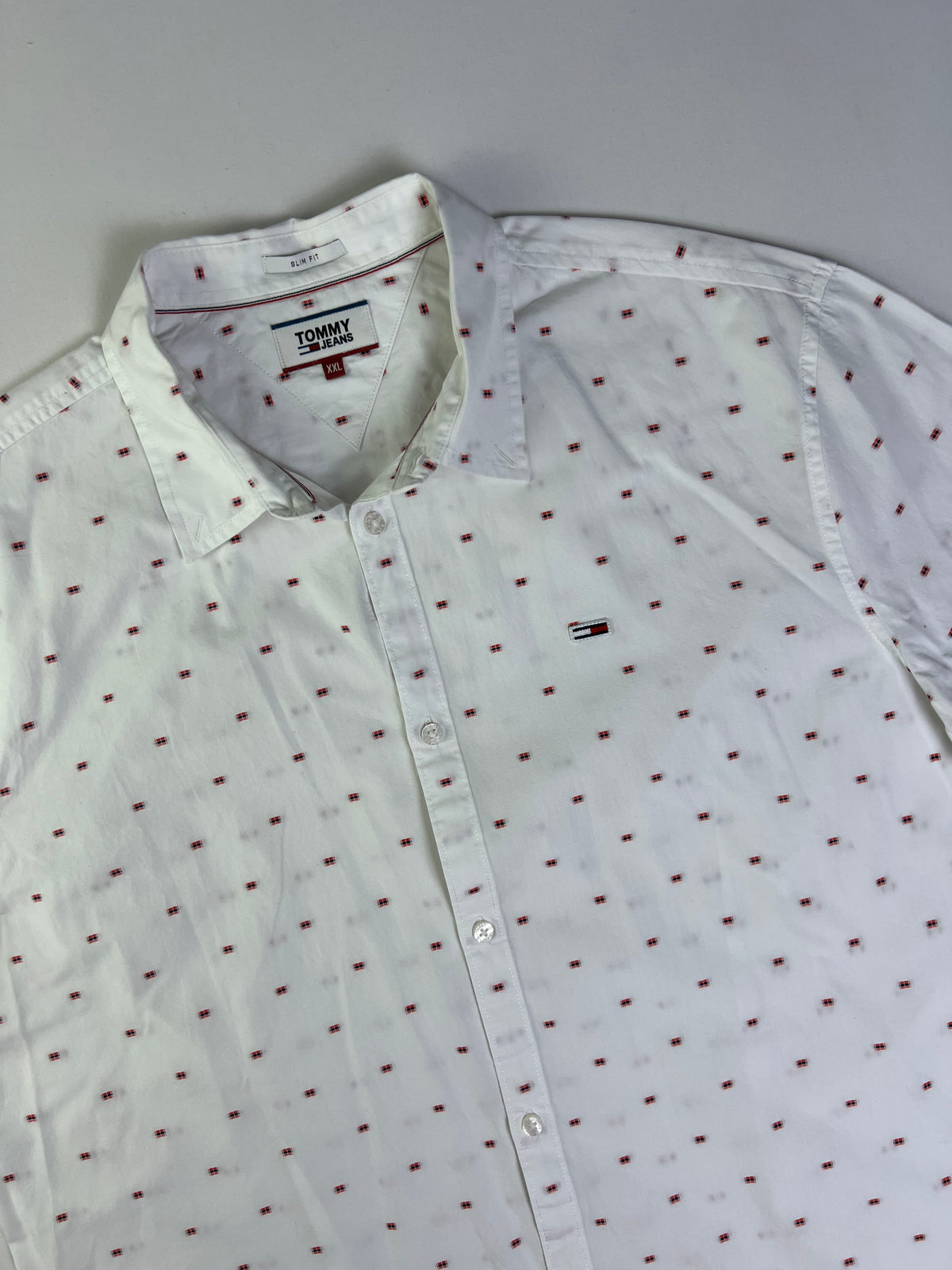TOMMY CHEMISE