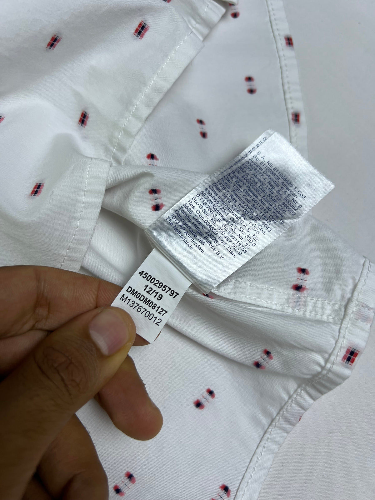 TOMMY CHEMISE