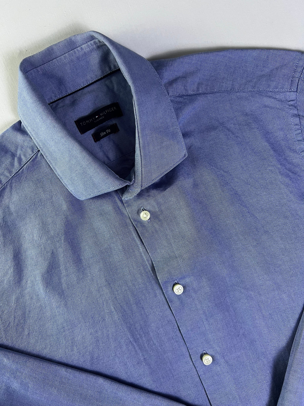 TOMMY CHEMISE