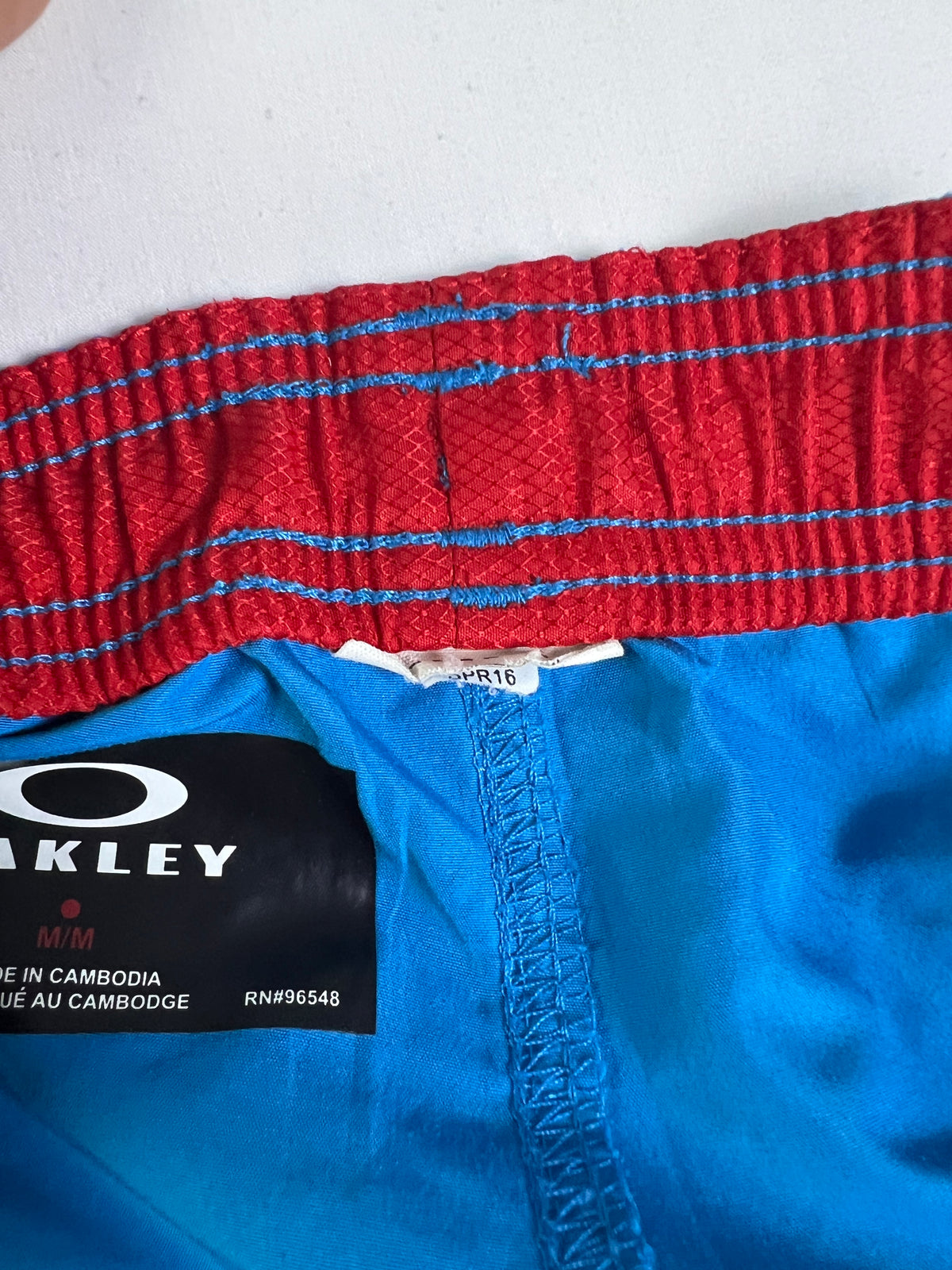 OAKLEY