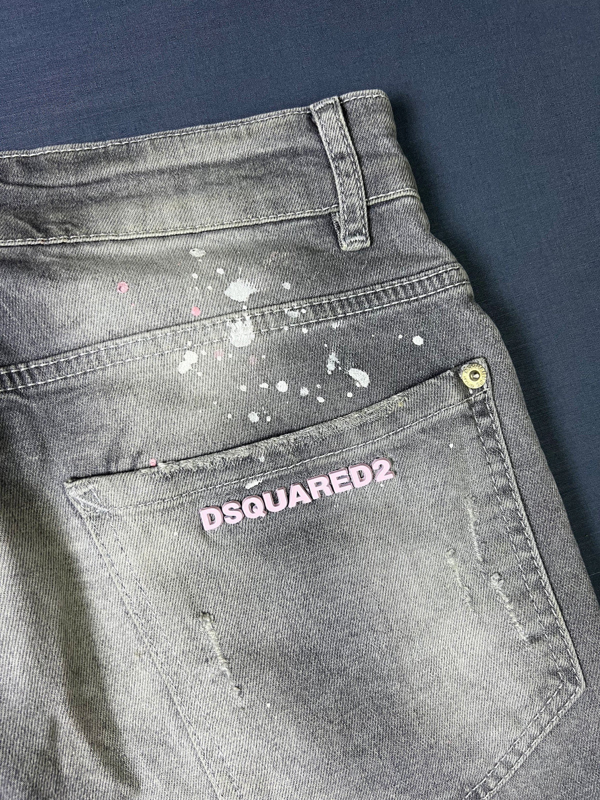 DSQUARED2
