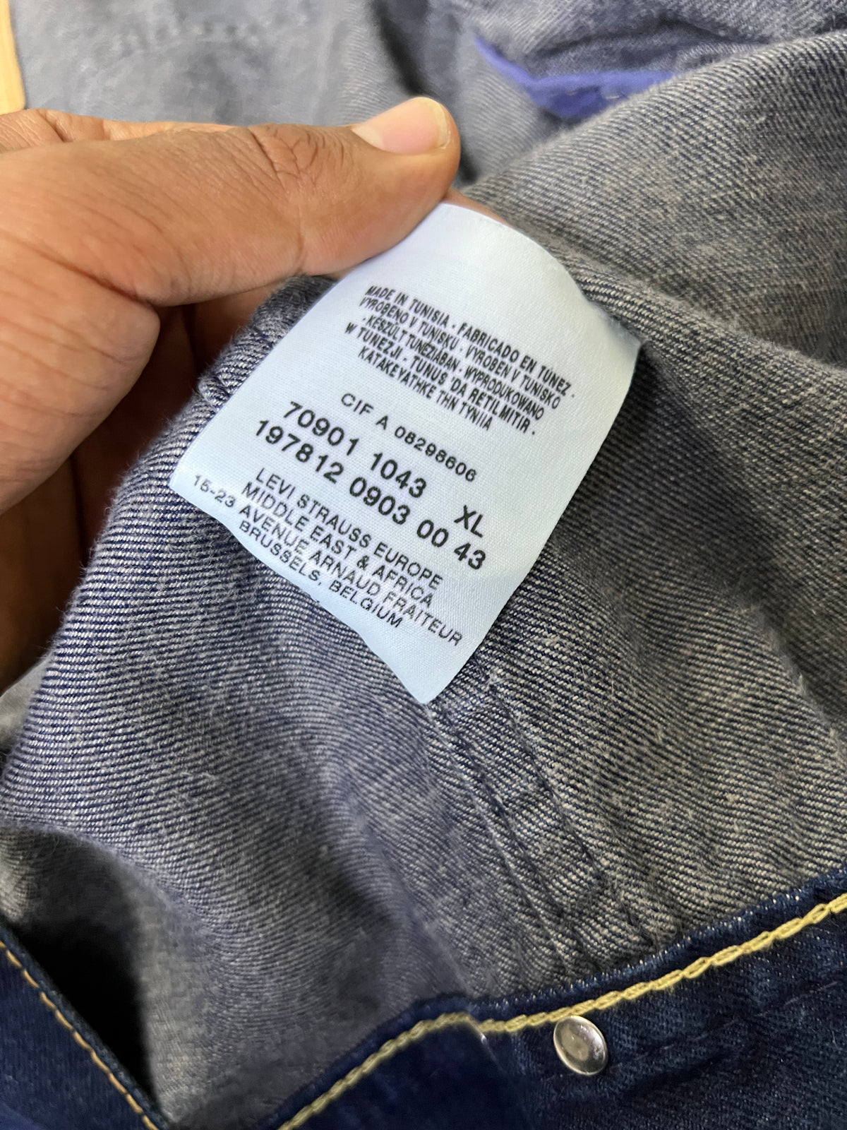 LEVI'S