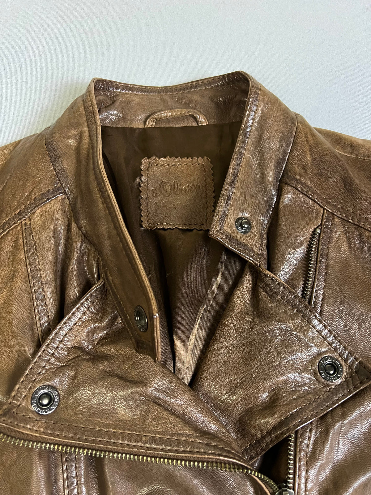 LEATHER JACKET ( FEMME )