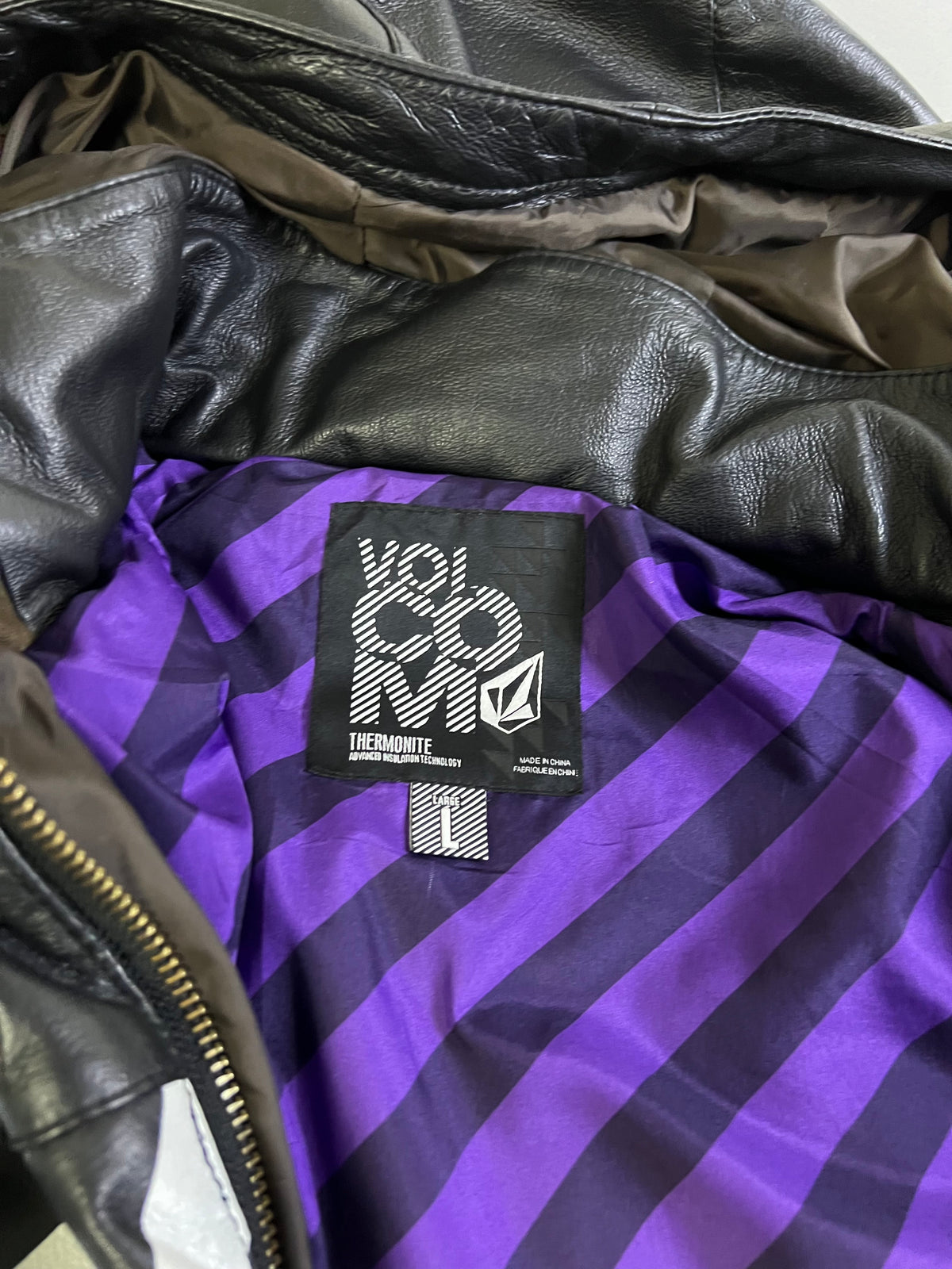 VOLCOM LEATHER JACKET