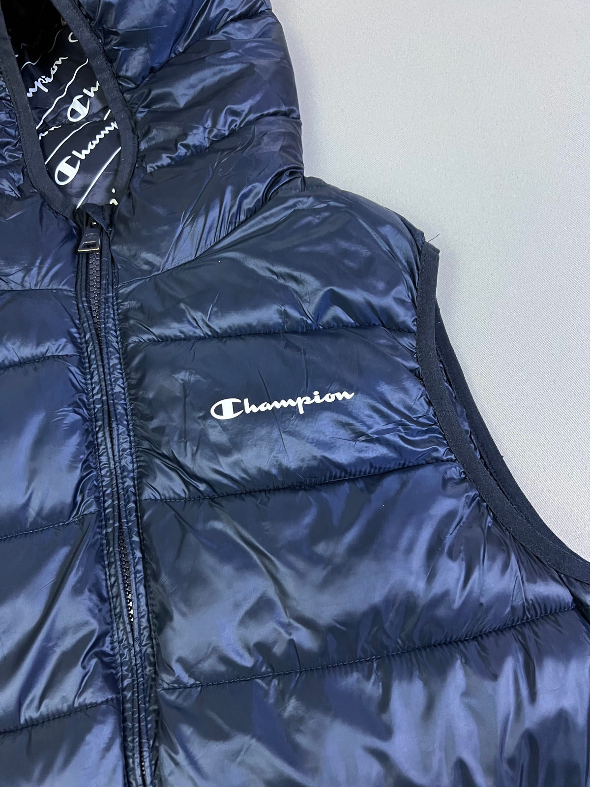 CHAMPION