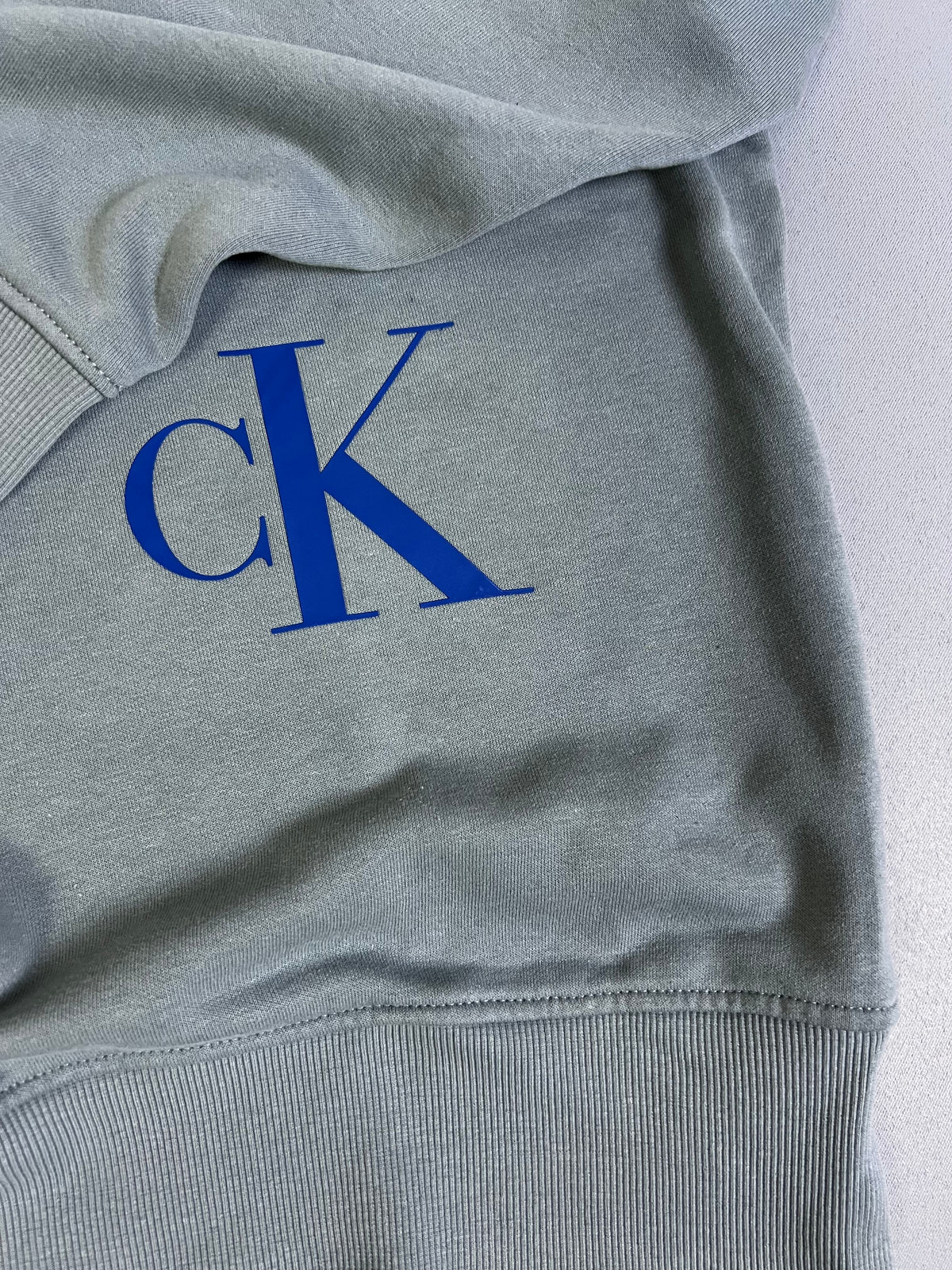 CALVIN KLEIN